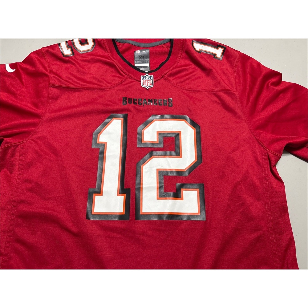 Nike Men's NFL Tampa Bay Buccaneers Tom Brady #12 Red Jersey Size XL